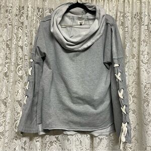 BKE Grey Braided Shoe Lace Sleeved Boho Sweater